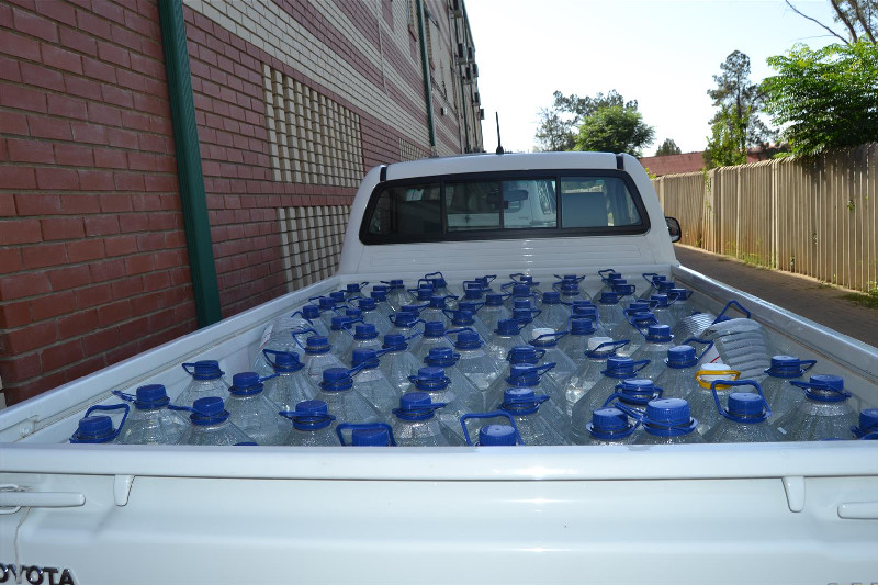 Water carriers ready to be distributed during the Al-Imdaad Foundation’s assessment at Sahlumbe